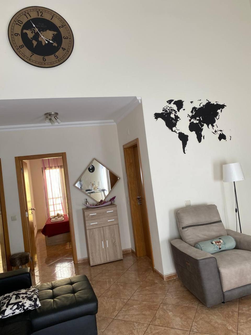 Guesthouse Milagre Centro Фару Экстерьер фото