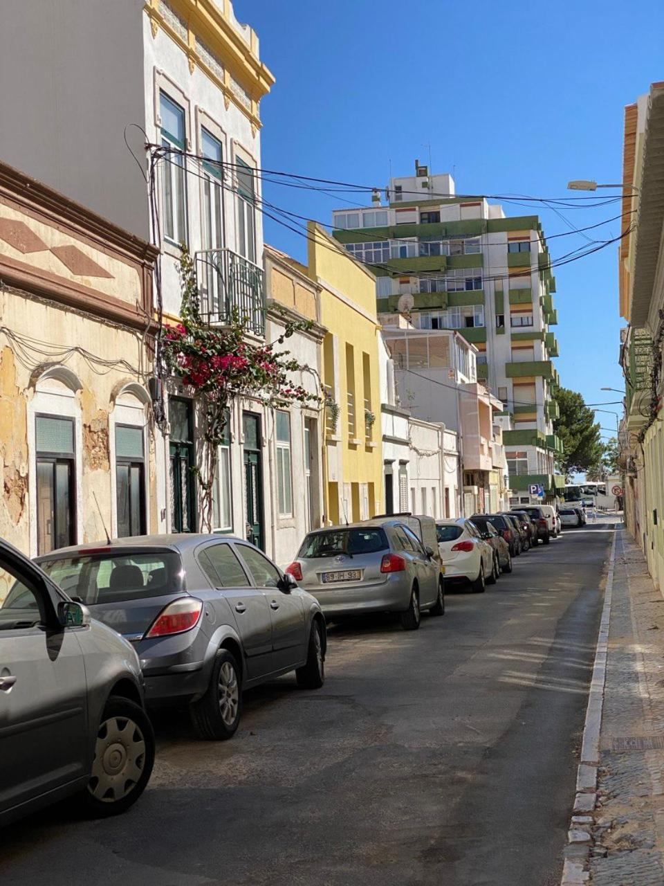 Guesthouse Milagre Centro Фару Экстерьер фото